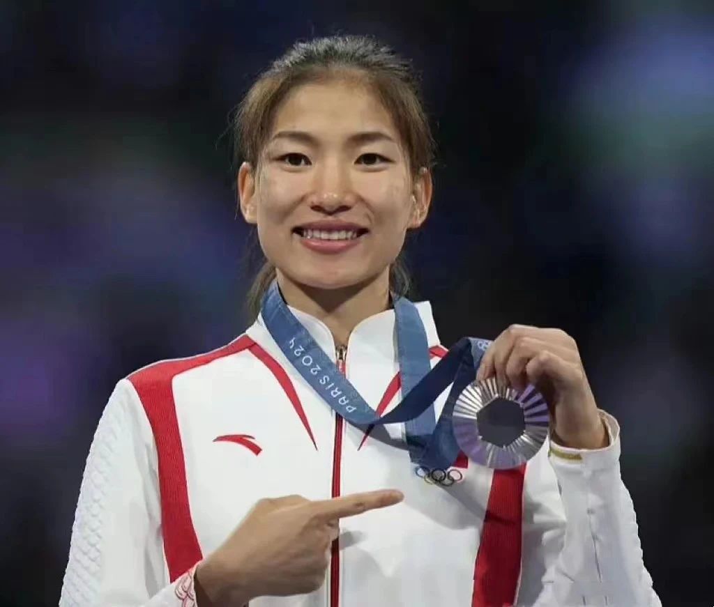 398ccf8ef35c4bc39743e969b839fd1e.jpg 398ccf8ef35c4bc39743e969b839fd1e.jpg